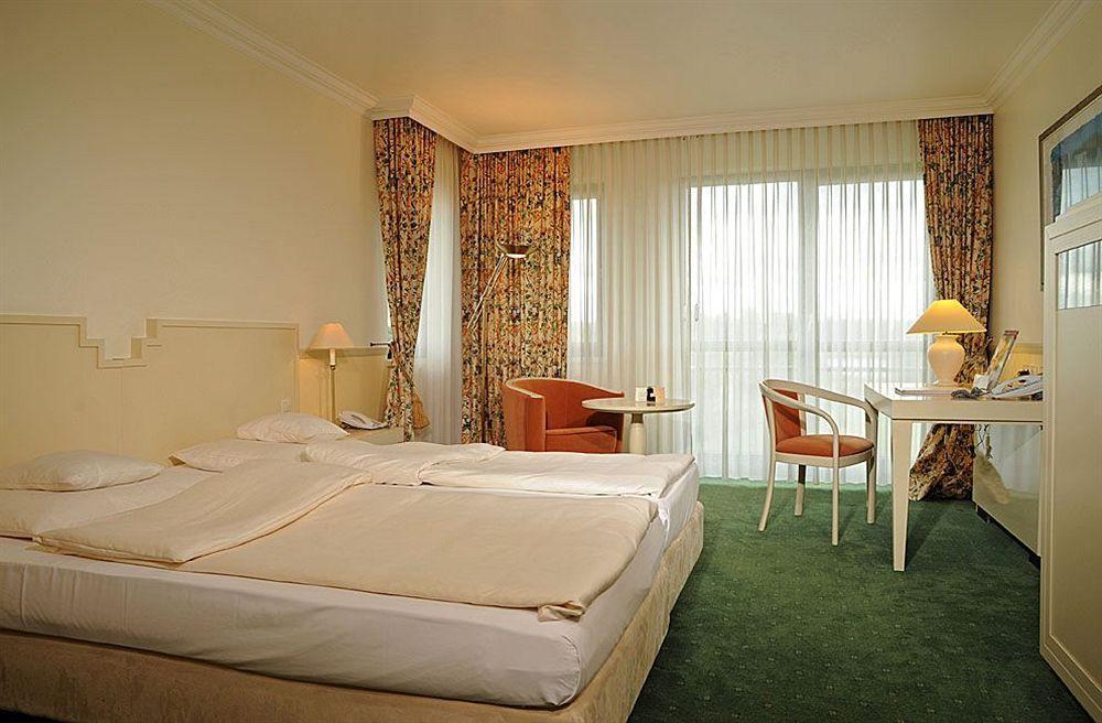 Rheinhotel Vier Jahreszeiten Bad Breisig Exterior photo