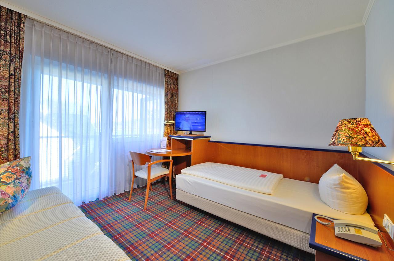 Rheinhotel Vier Jahreszeiten Bad Breisig Exterior photo